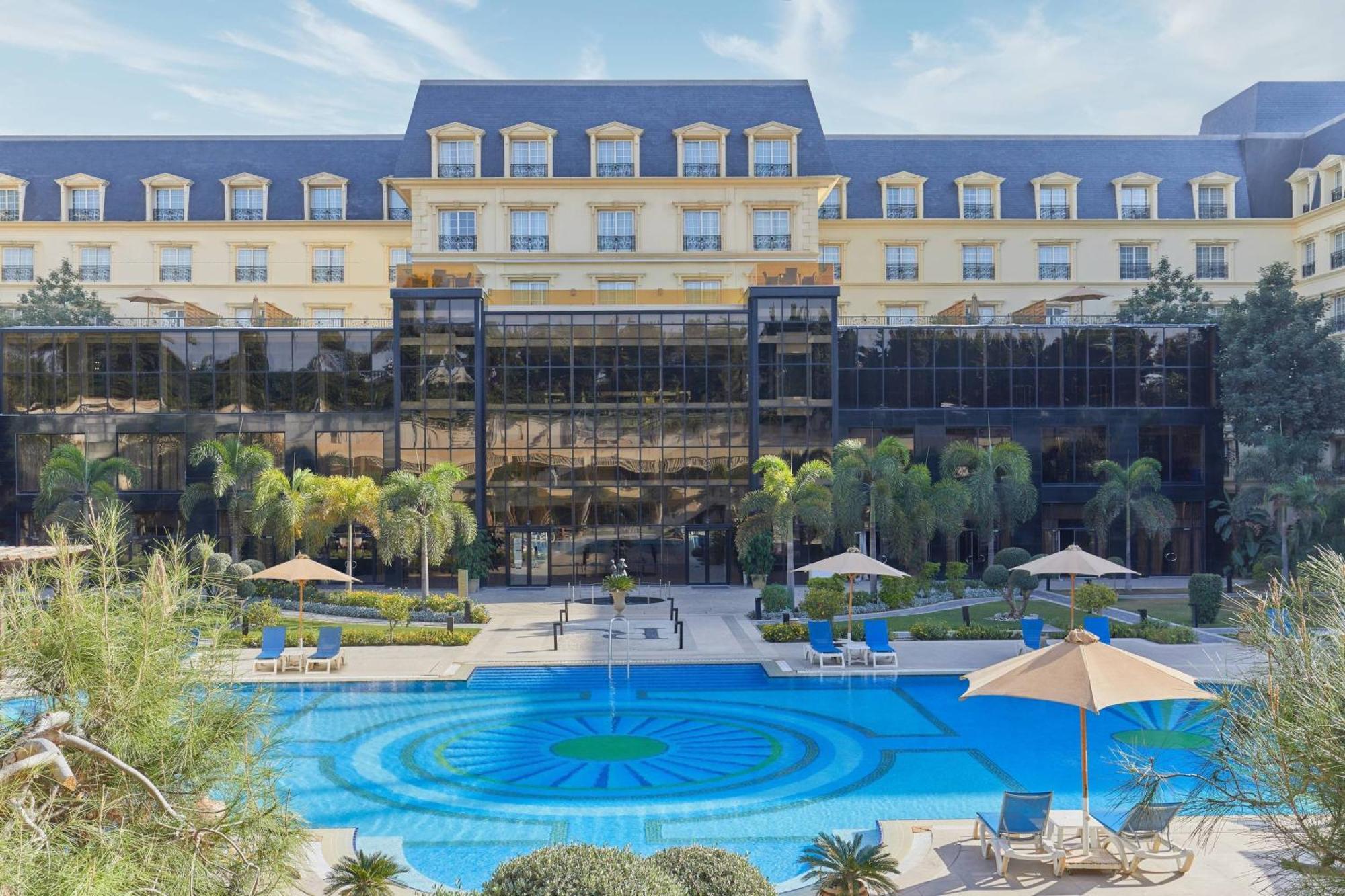 Renaissance Cairo Mirage City Hotel Exterior photo The hotel's main entrance